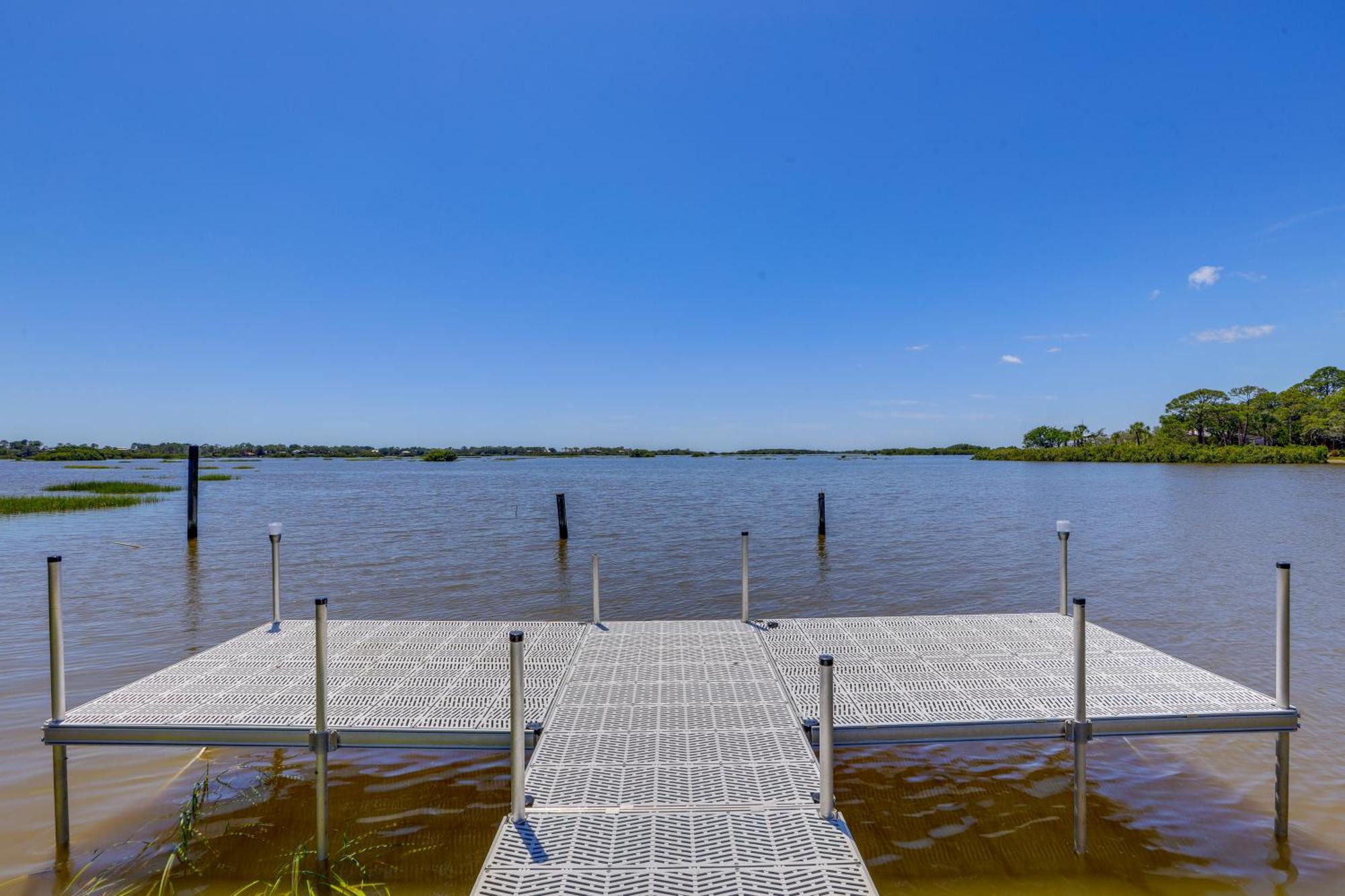 Вілла Waterfront Duplex With Dock And Views Near Town! Сідар-Кі Екстер'єр фото