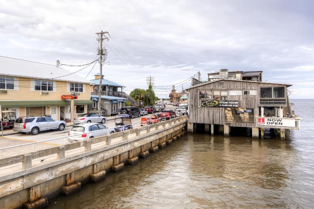 Вілла Waterfront Duplex With Dock And Views Near Town! Сідар-Кі Екстер'єр фото